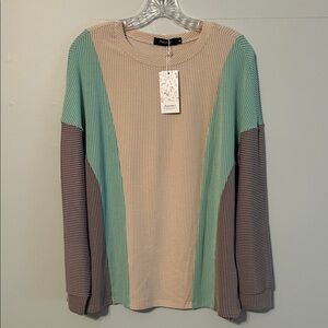 Automet Multicolor Striped Women's knit top. Small. Poly/rayon/spandex. New.